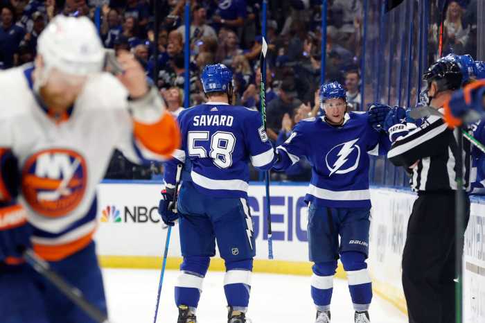 Islanders LIghtning Game 2