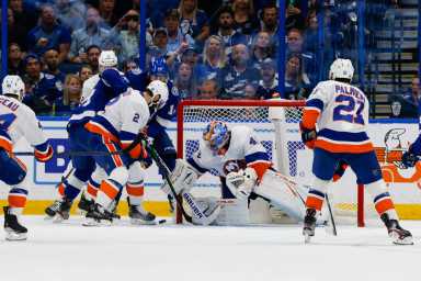 Islanders Lightnign