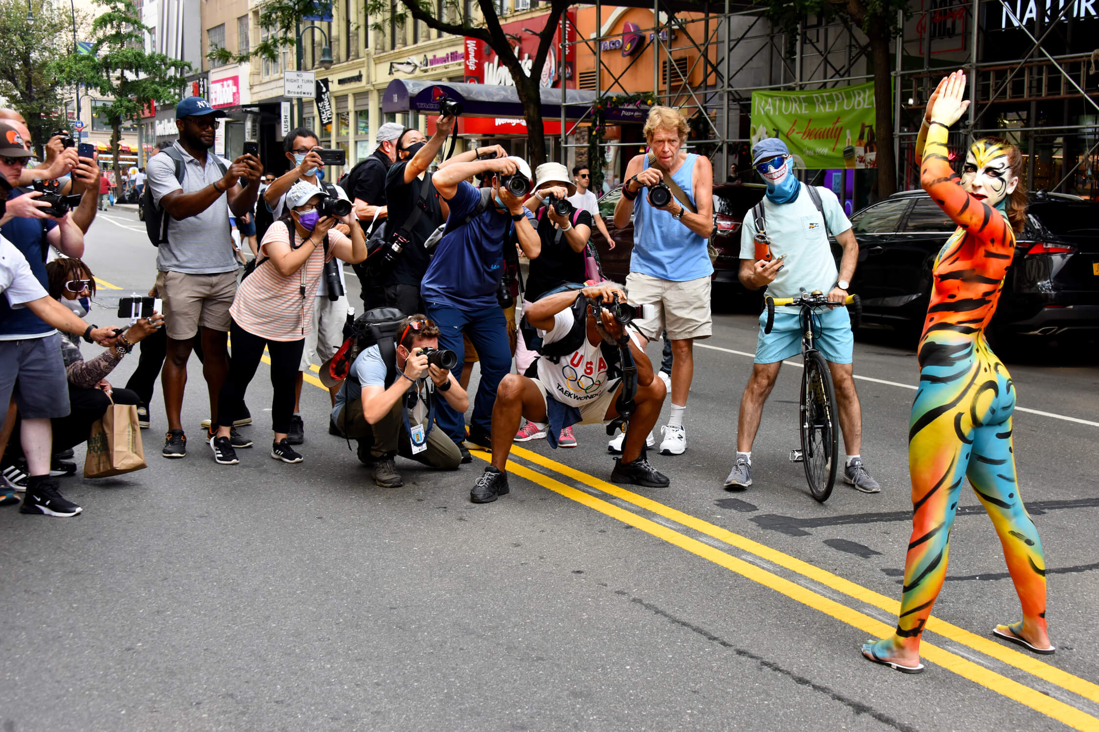 'Body Painting Day' brings daring splashes of color to Union Square 6