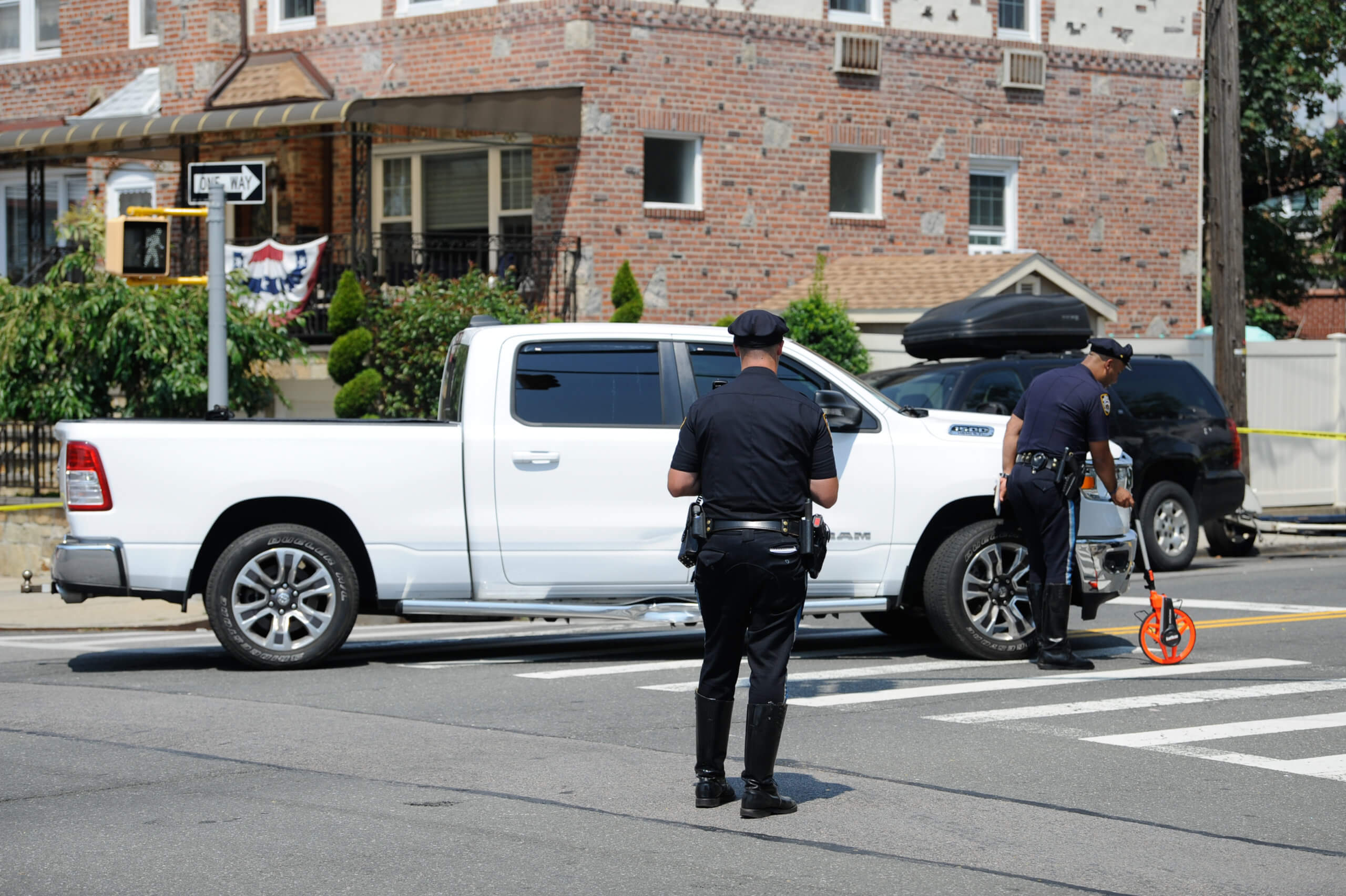 Woman dies of injuries after being hit by truck while crossing Brooklyn street 4