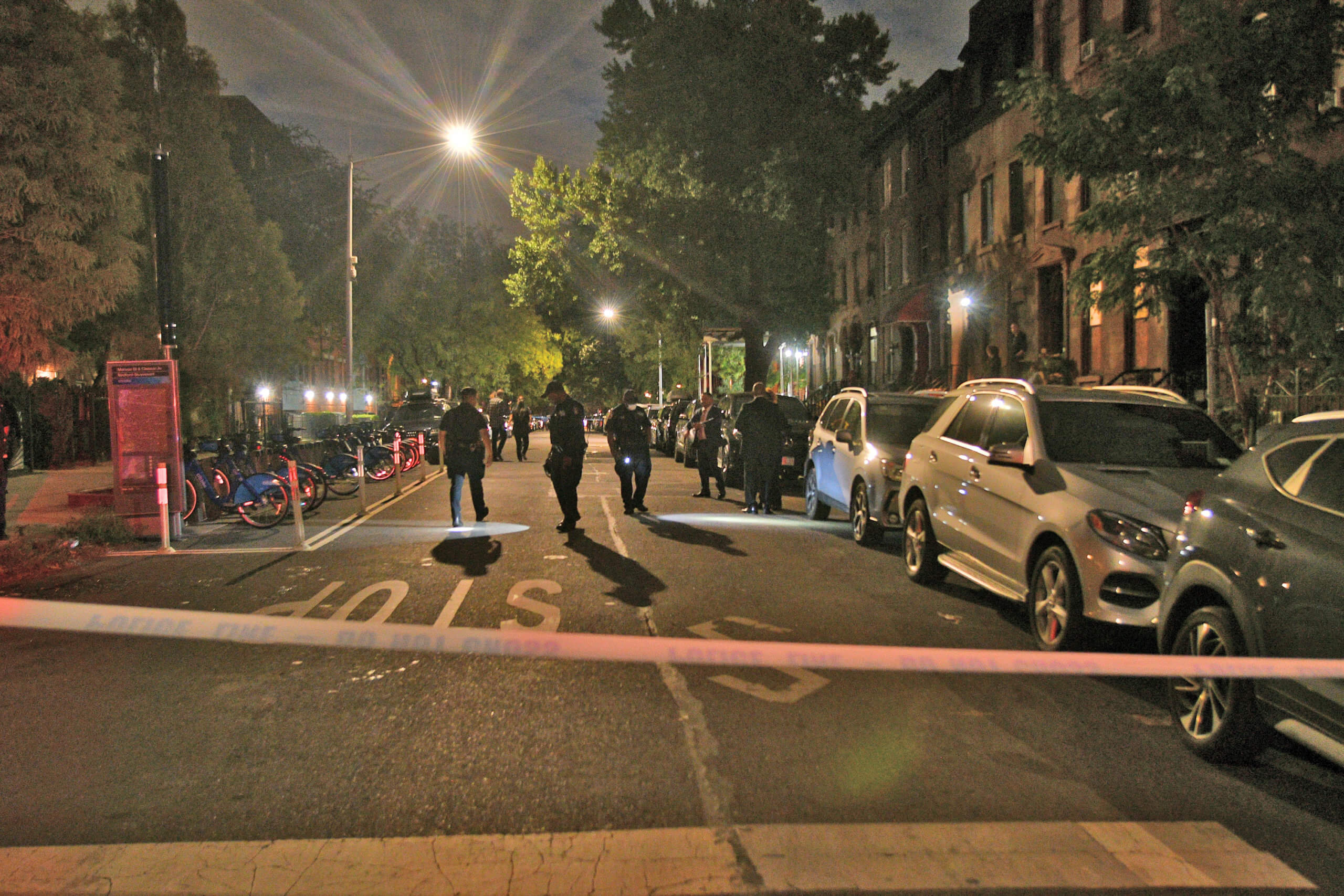 Two teenagers gunned down on a deadly night in Brooklyn 3