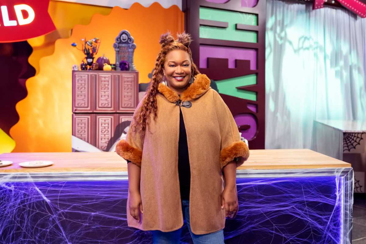 Host Sunny Anderson, as seen on Chocolate Meltdown at Hershey Park, Season 1.