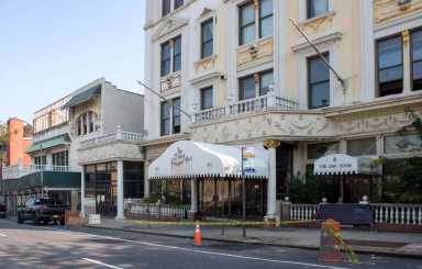 grand-prospect-hall-brooklyn-park-slope-263-prospect-avenue-2021-sdevries-24-1-1536×982