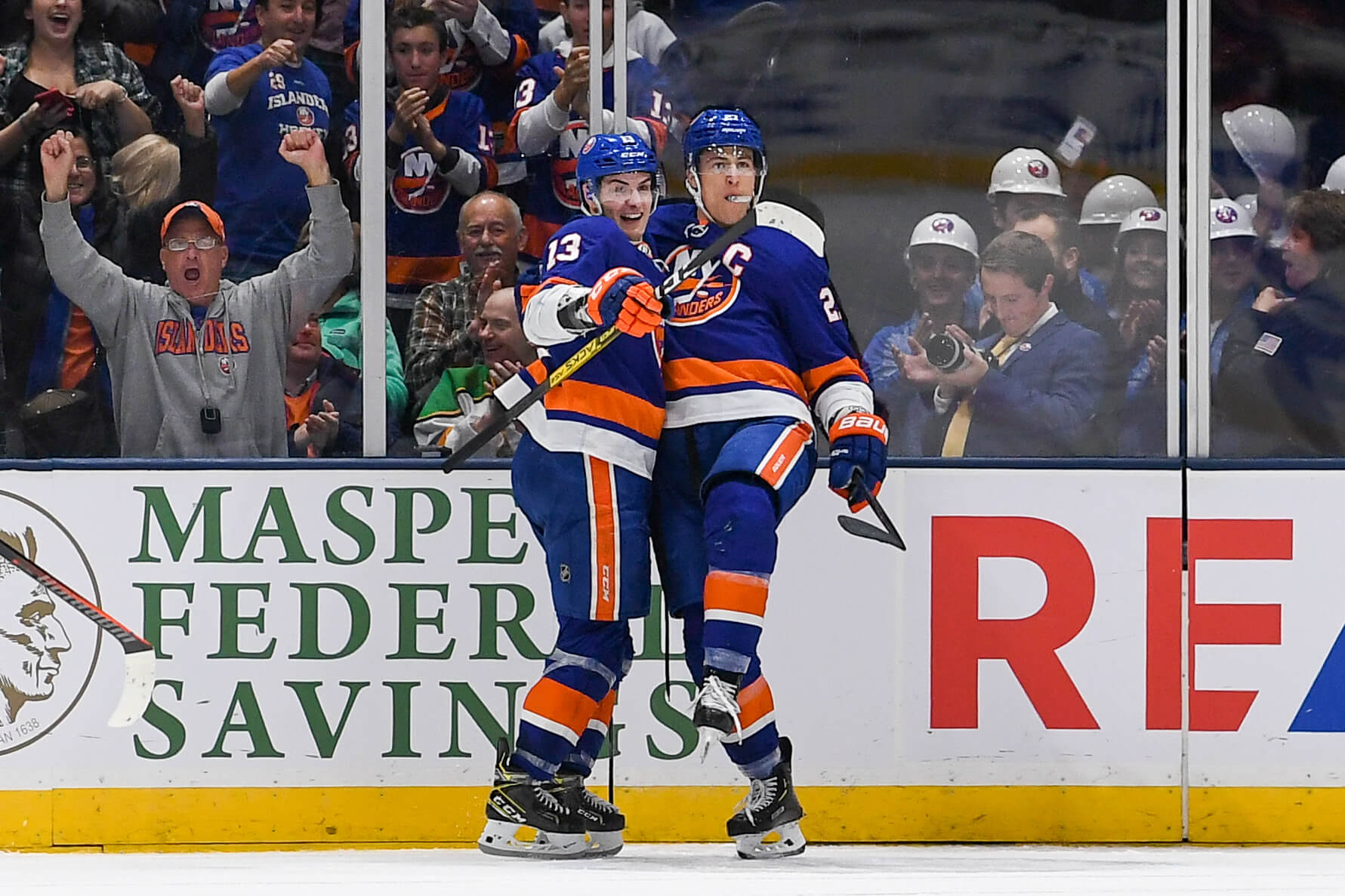 'It can be a handful': High hopes set for Islanders first line 3 Mathew Barzal Anders Lee Islanders