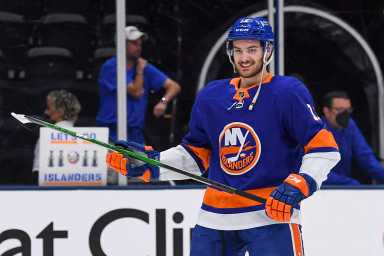 Mathew Barzal Islanders