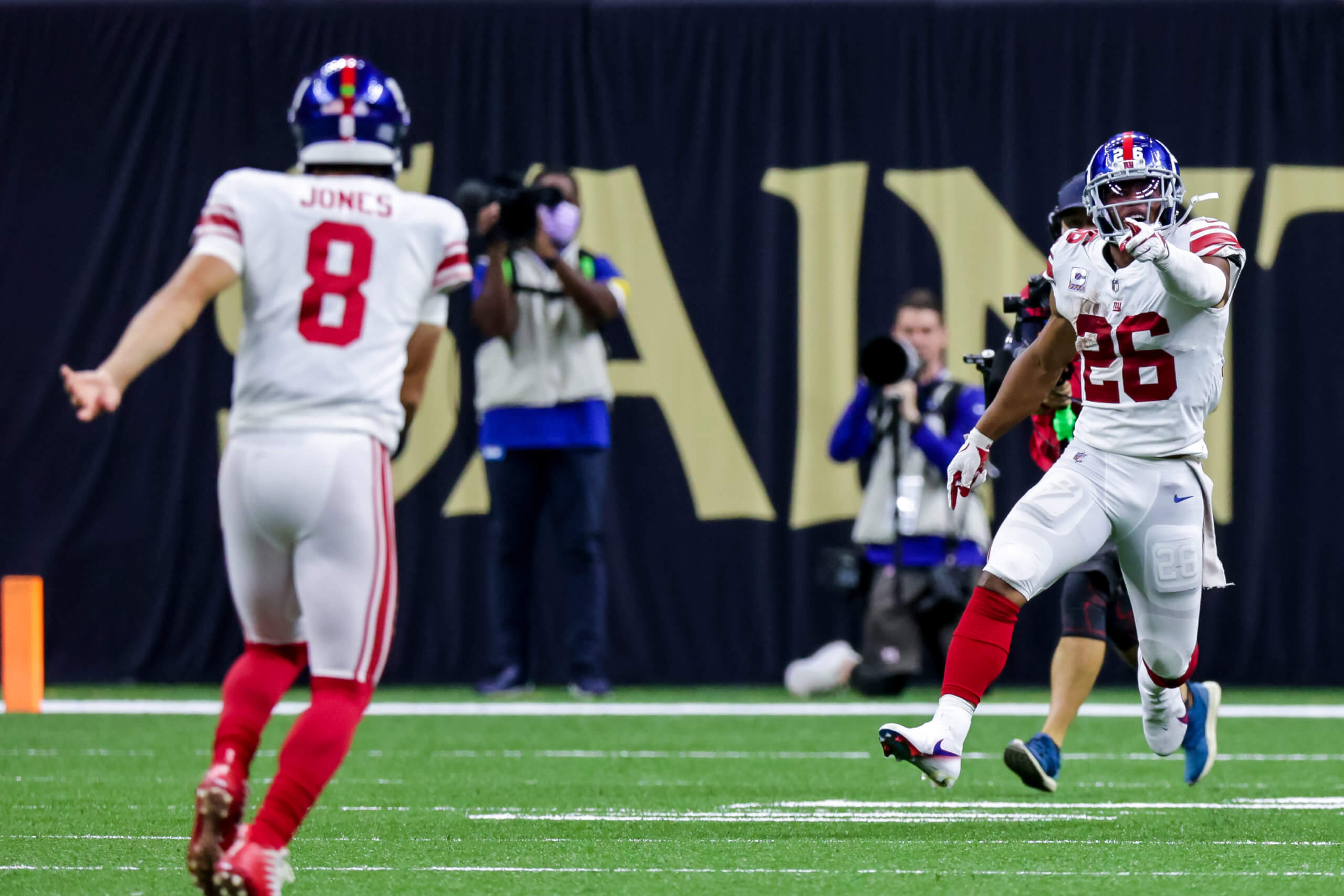 NFL Week 5: Giants look to keep upsets rolling in Jerry World vs. Cowboys 5 Daniel Jones Saquon Barkley
