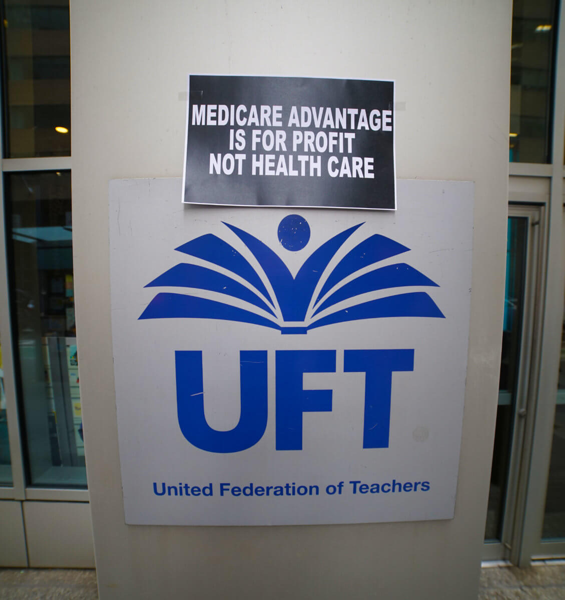 Teachers and parents rally to protect UFT healthcare benefits 7
