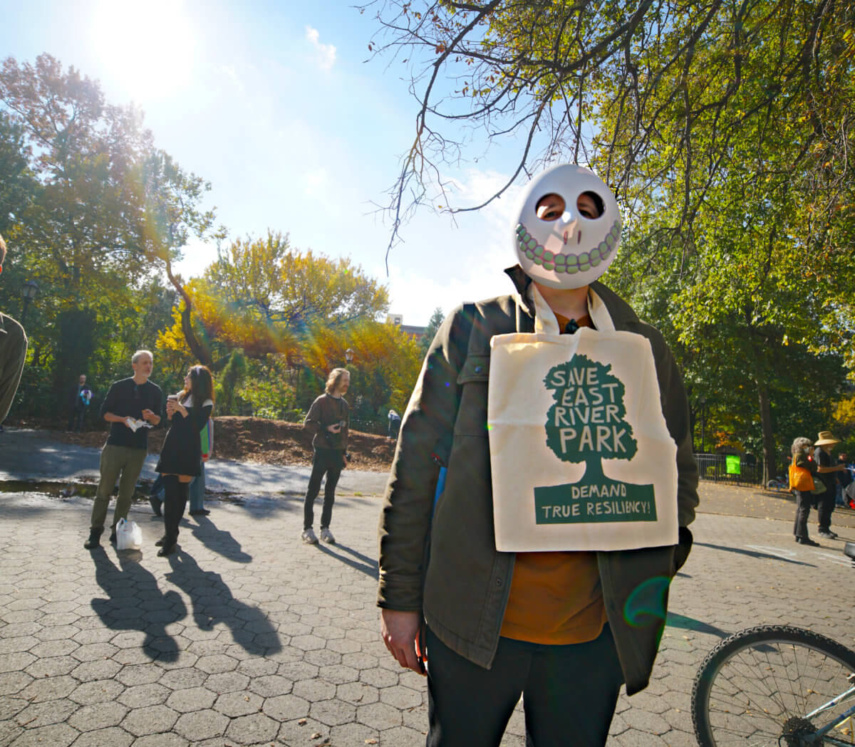 Activists tell a scary Halloween story in their fight against East Side Coastal Resiliency Project 8