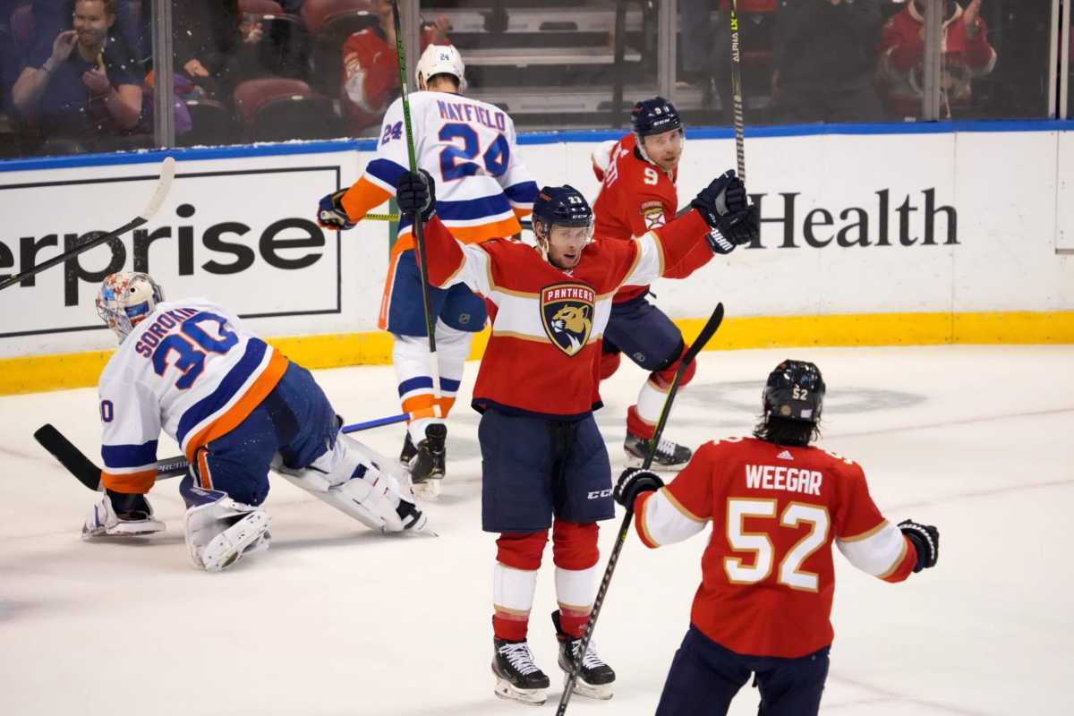Islanders Panthers