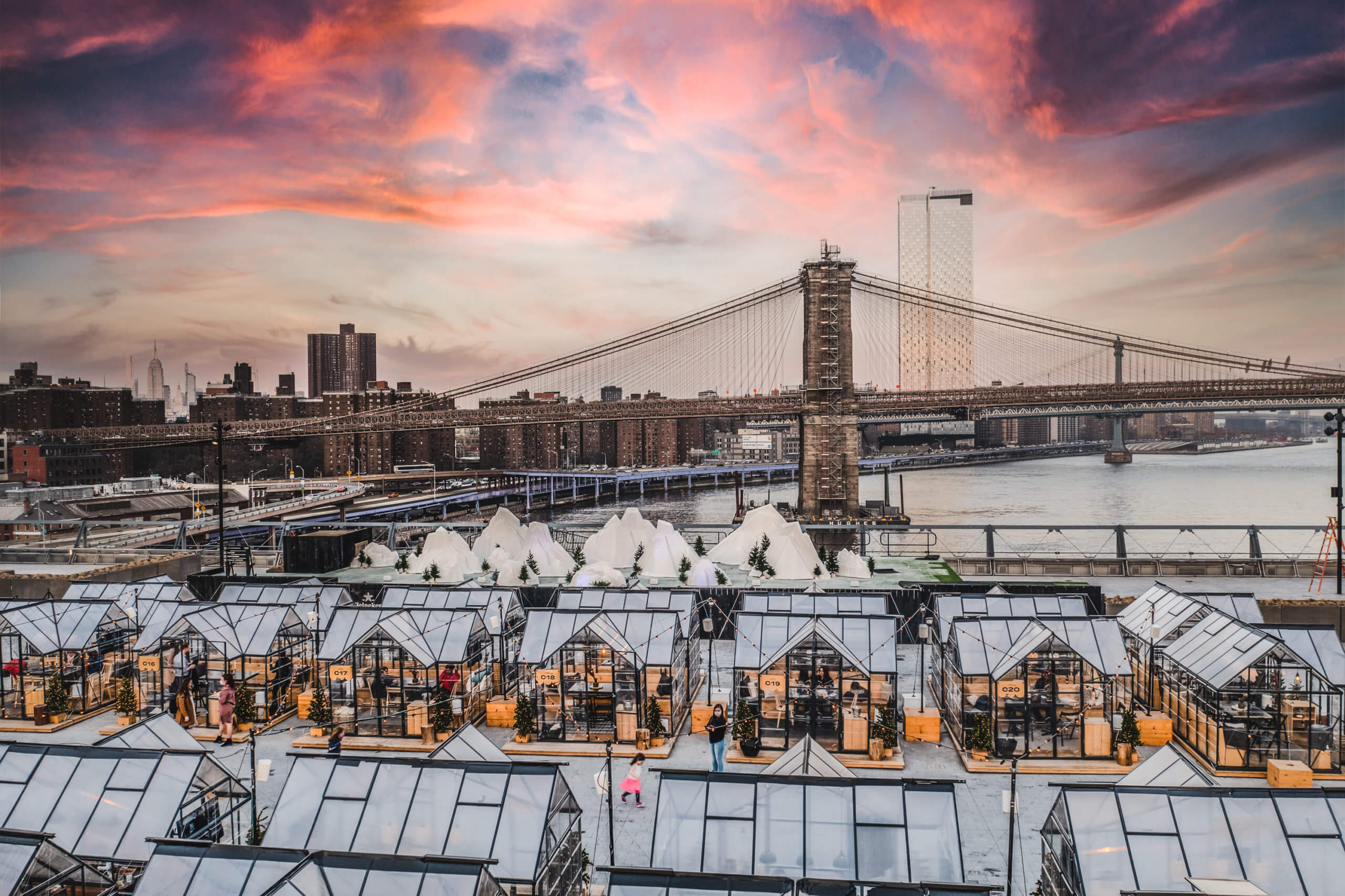 Ski-inspired cabins and international cuisine come to Pier 17 for the holidays 3