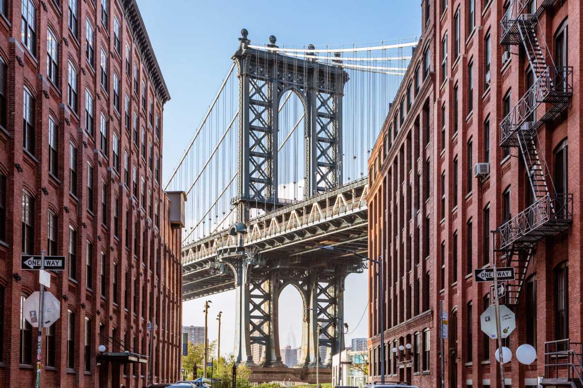 Manhattan bridge,  New York city, USA