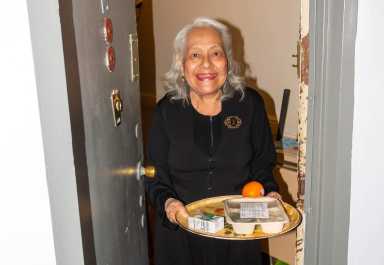 Zoila tray