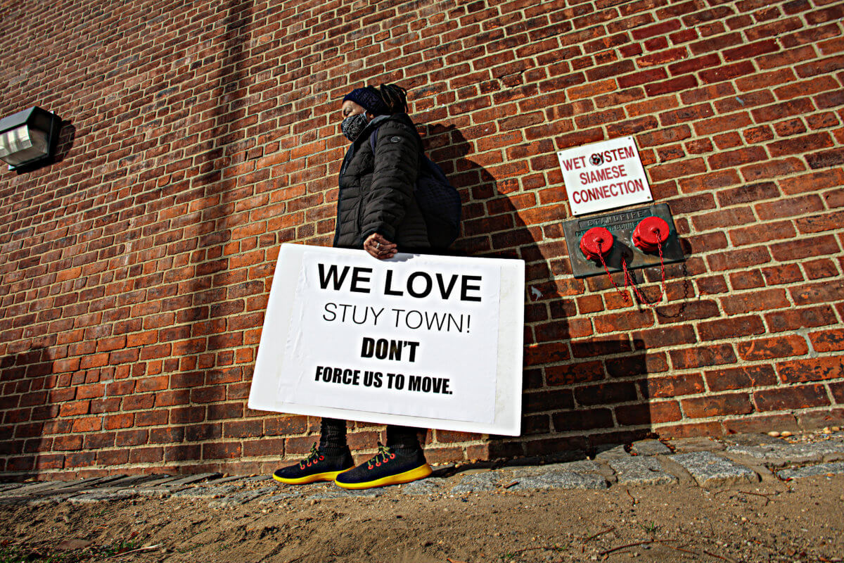 Fossil Fuel sandwich: Resident call for an end to Stuyvesant Town-Peter Cooper Village power plants 7
