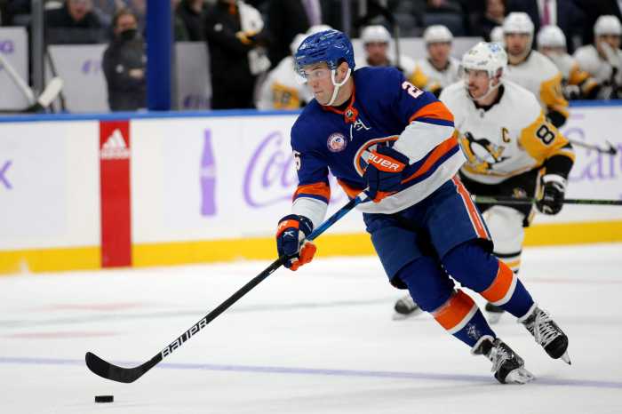 Oliver Wahlstrom Islanders