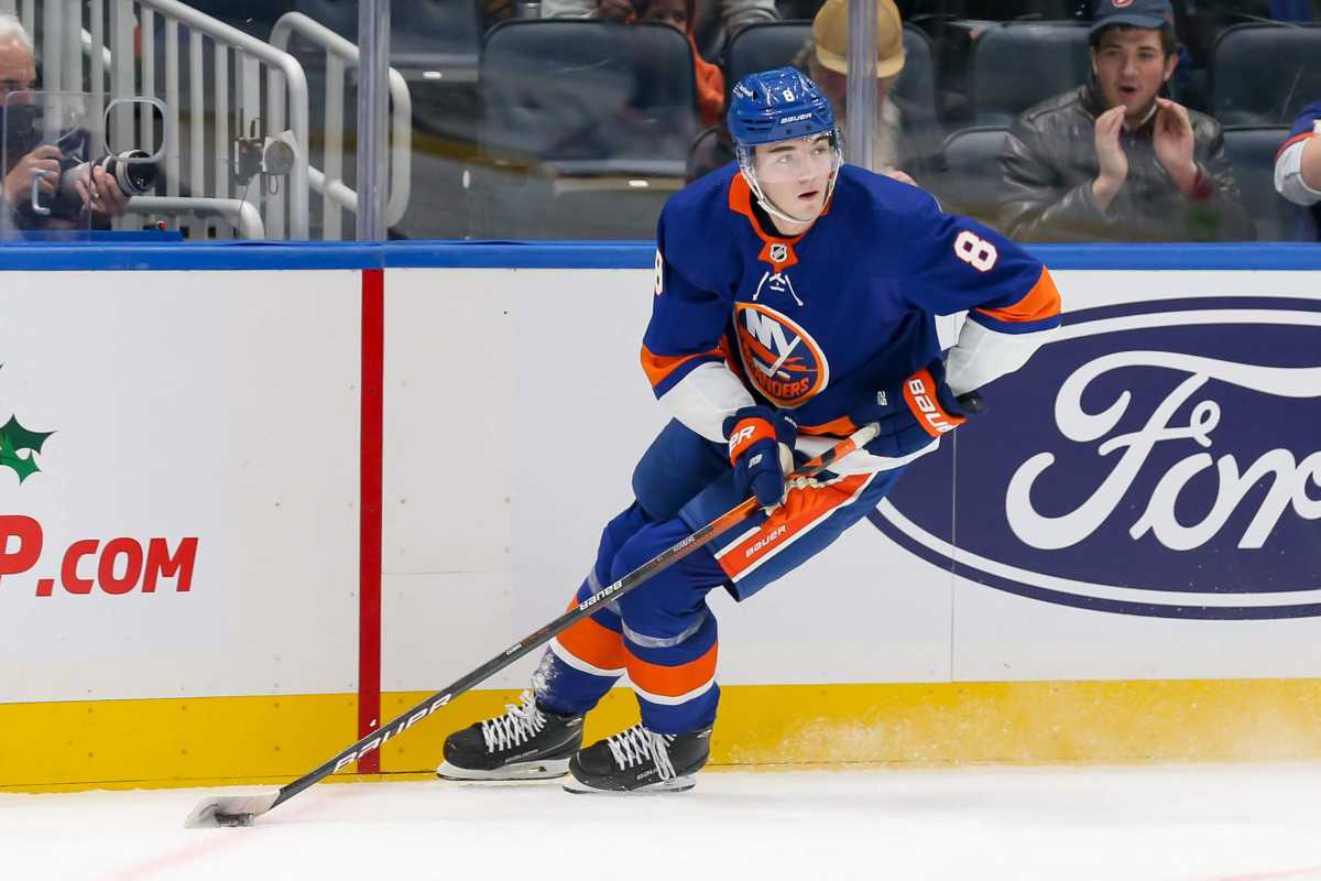 Noah Dobson Islanders