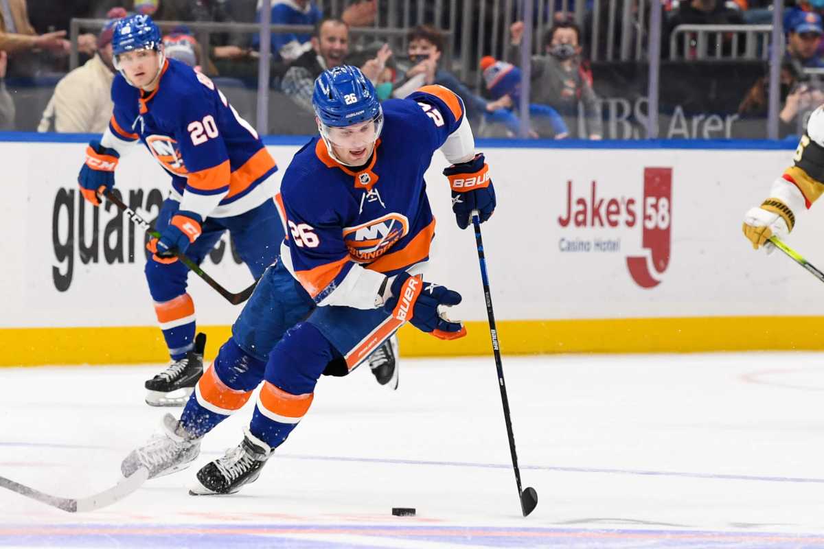 Oliver Wahlstrom Islanders