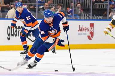 Oliver Wahlstrom Islanders