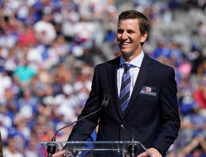FILE PHOTO: Sep 26, 2021; E. Rutherford, N.J., USA; New York Giants former quarterback Eli Manning is honored at halftime of the game between Atlanta Falcons and the Giants at MetLife Stadium. Mandatory Credit: Robert Deutsch-USA TODAY Sports