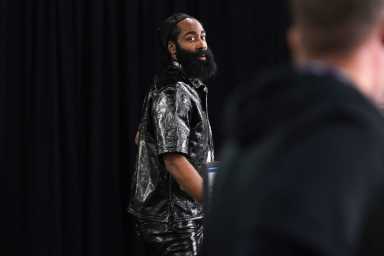 2022-01-30T020513Z_93429809_MT1USATODAY17585955_RTRMADP_3_NBA-BROOKLYN-NETS-AT-GOLDEN-STATE-WARRIORS-1200×800-1