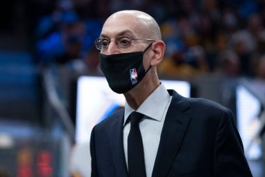 2021-10-22T032722Z_1577745239_MT1USATODAY17000407_RTRMADP_3_NBA-LOS-ANGELES-CLIPPERS-AT-GOLDEN-STATE-WARRIORS-1200×800-1
