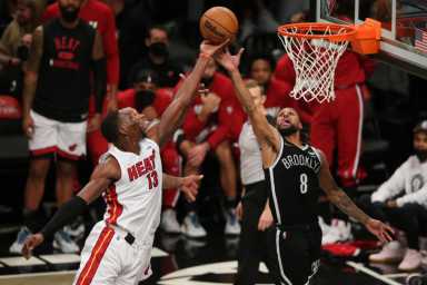 2021-10-28T012958Z_1904399581_MT1USATODAY17040285_RTRMADP_3_NBA-MIAMI-HEAT-AT-BROOKLYN-NETS-1200×800-1