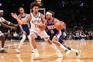 2022-01-13T090709Z_851792932_MT1USATODAY17496913_RTRMADP_3_NBA-MILWAUKEE-BUCKS-AT-BROOKLYN-NETS-1200×800-1