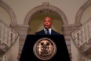 2022-01-24T215256Z_1591123195_RC2V5S9R0MXP_RTRMADP_3_NEW-YORK-CRIME-ADAMS-1200×800-1