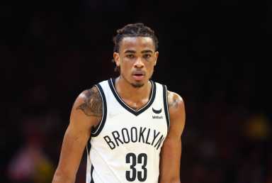2022-02-03T003307Z_318779091_MT1USATODAY17606956_RTRMADP_3_NBA-BROOKLYN-NETS-AT-PHOENIX-SUNS-1200×808-1