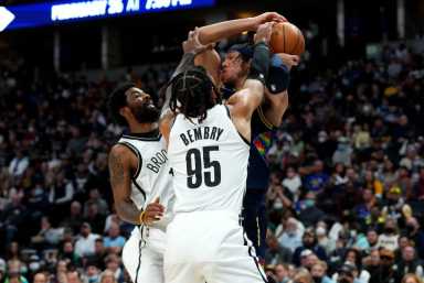 2022-02-06T215949Z_609804268_MT1USATODAY17630347_RTRMADP_3_NBA-BROOKLYN-NETS-AT-DENVER-NUGGETS-1200×806-1