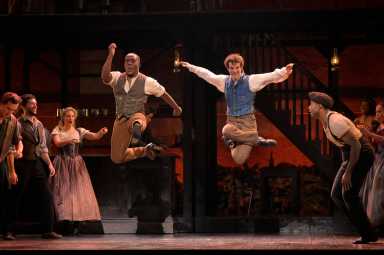 0629 – Sidney DuPont as Washington Henry, A.J. Shively as Owen Duignan and Ensemble in Paradise Square ©Kevin Berne