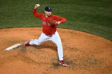 The Mets have signed pitcher Adam Ottavino.
