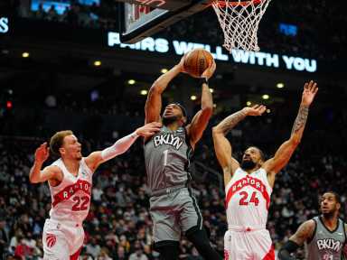 2022-03-02T014640Z_1810014302_MT1USATODAY17803700_RTRMADP_3_NBA-BROOKLYN-NETS-AT-TORONTO-RAPTORS-1200×900-1