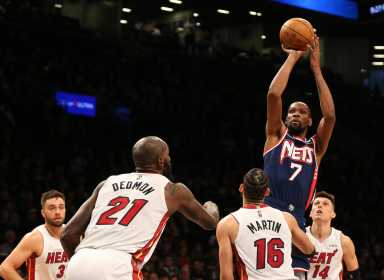 2022-03-04T032738Z_912137892_MT1USATODAY17820657_RTRMADP_3_NBA-MIAMI-HEAT-AT-BROOKLYN-NETS-1200×876-1