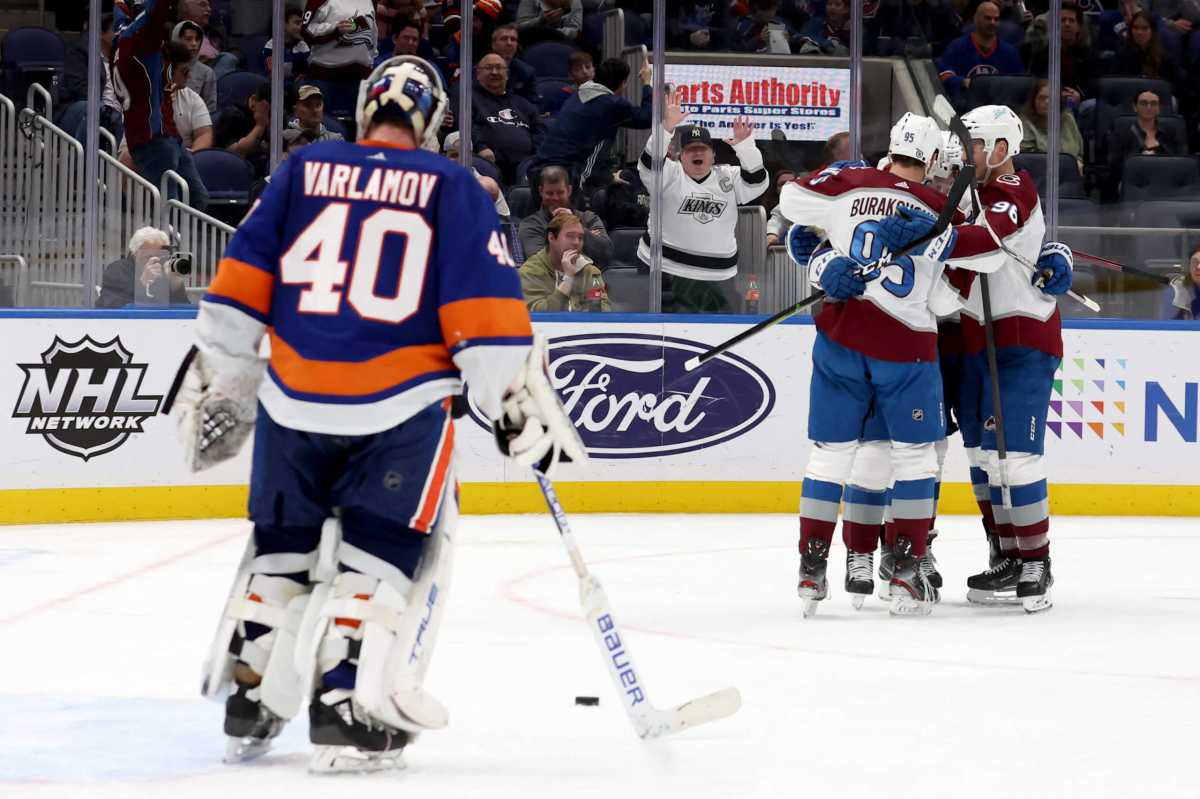 Islanders Avalanche Semyon Varlamov
