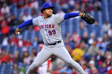Mets righty Taijuan Walker throws a pitch.