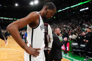 2022-04-17T222358Z_65683164_MT1USATODAY18107425_RTRMADP_3_NBA-PLAYOFFS-BROOKLYN-NETS-AT-BOSTON-CELTICS-1200×802-1