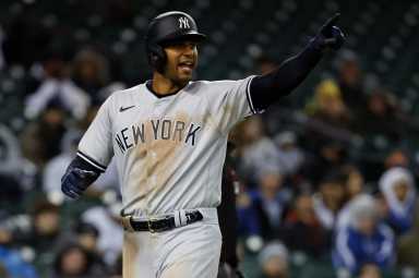 The Yankees celebrate after overcoming Gerrit Cole's lackluster performance.