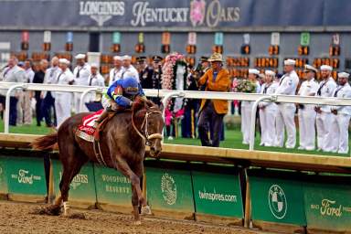 Horse Racing: Kentucky Oaks