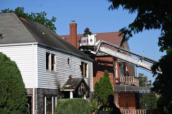 Queens house fire