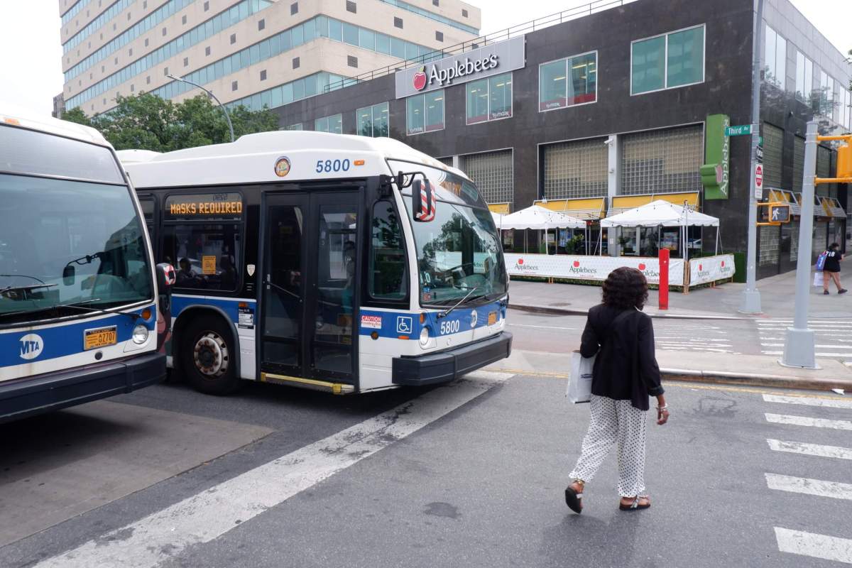 bronx bus