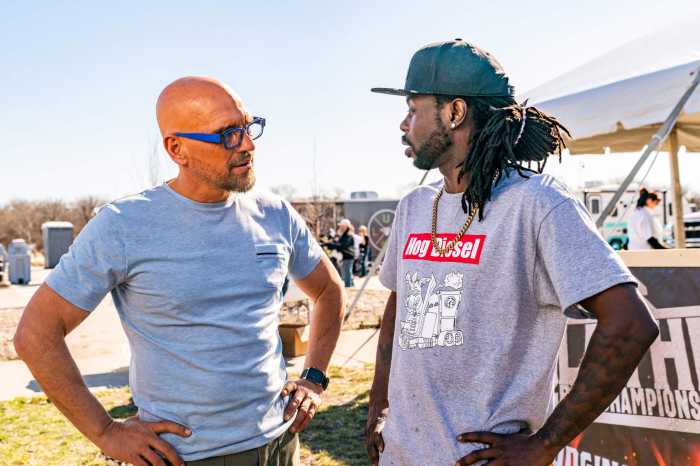 Michael Symon follows barbeque competition circuit in new Food Network show 'BBQ USA' 3