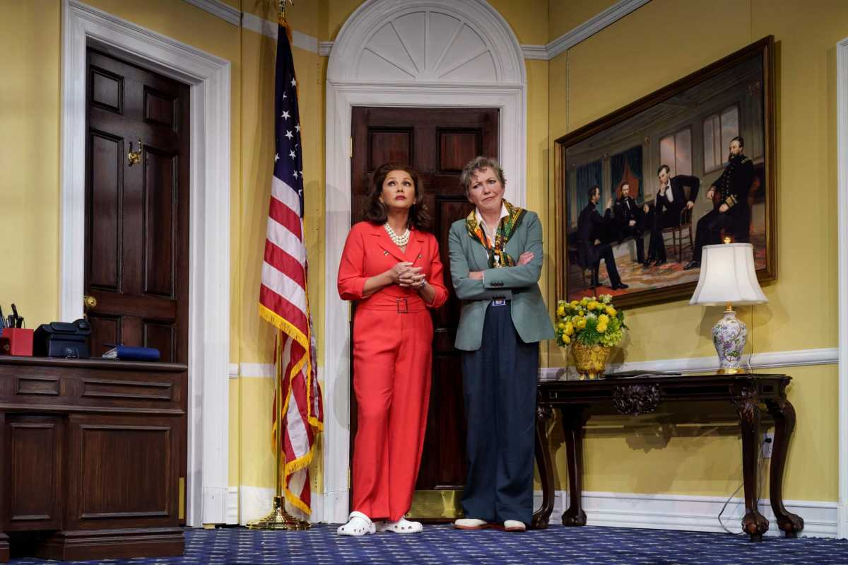 POTUSDirected by Susan StromanWritten by Selina FillingerPhoto by ©Paul Kolnikpaul@paulkolnik.comNYC 917-673-3003
