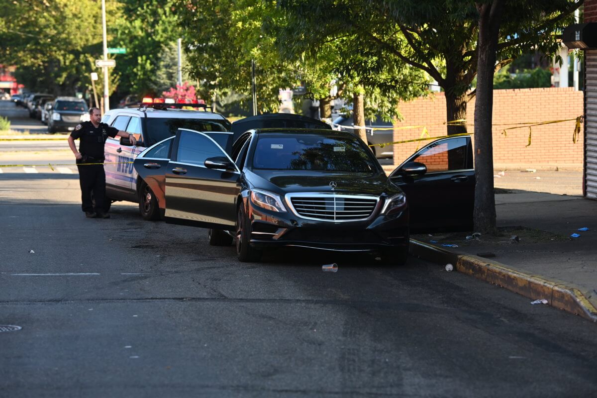 NYC SHOOTINGS: Victims in Brooklyn and Queens critically injured in early-morning gun violence 3