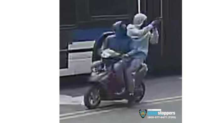 Brazen Bronx shooting suspects wanted for injuring senior man