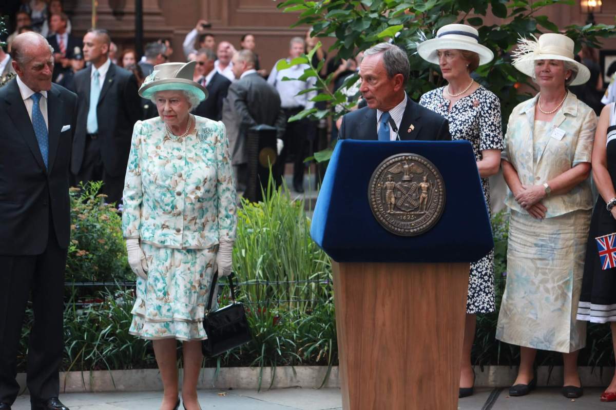 Looking back on Queen Elizabeth II's three visits to New York City as head of the British Crown 3 Mayor Michael Bloomberg speaks next to Queen Elizabeth at the dedication of the British Garden