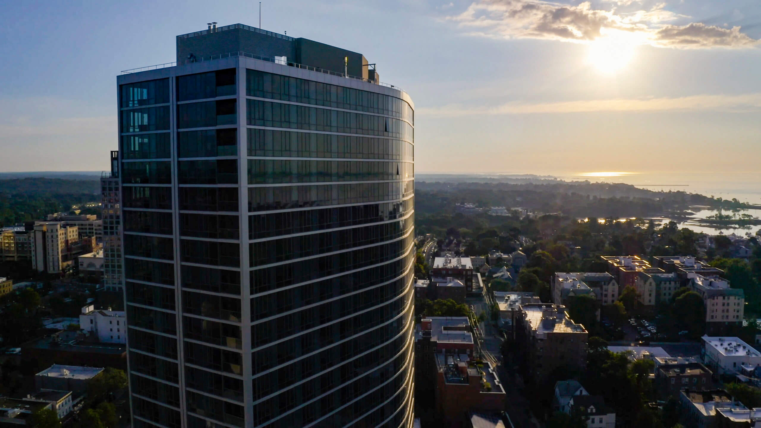 Westchester suburb draws in artsy crowd with social media contest, offering free rent at new high-rise 3