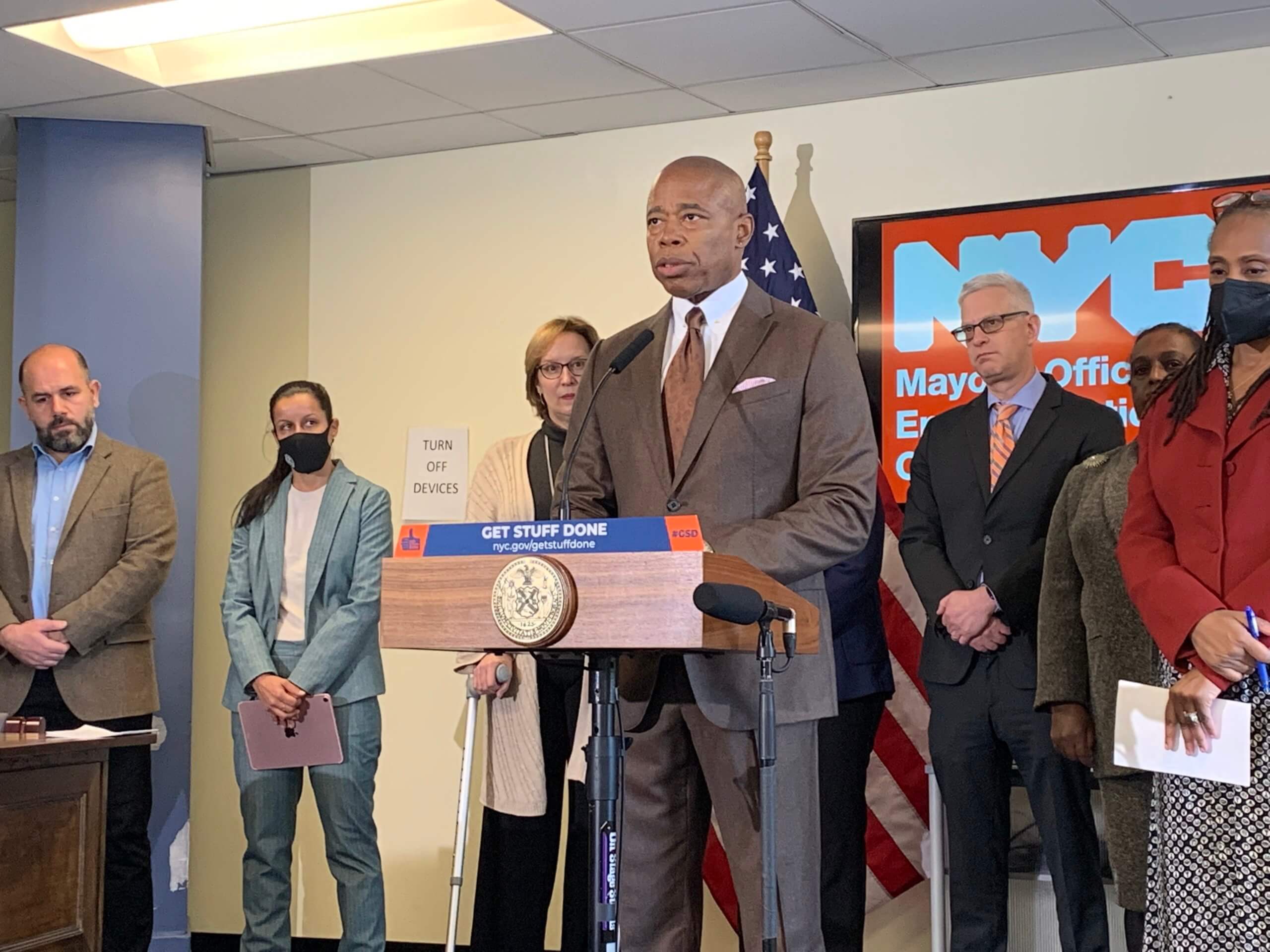 Mayor Adams inks bill creating new NYC domestic violence survivor grant program, but balks at City Council's desired price tag 5