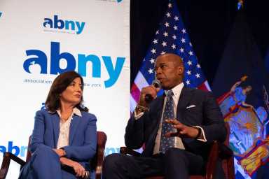 Adams, Hochul