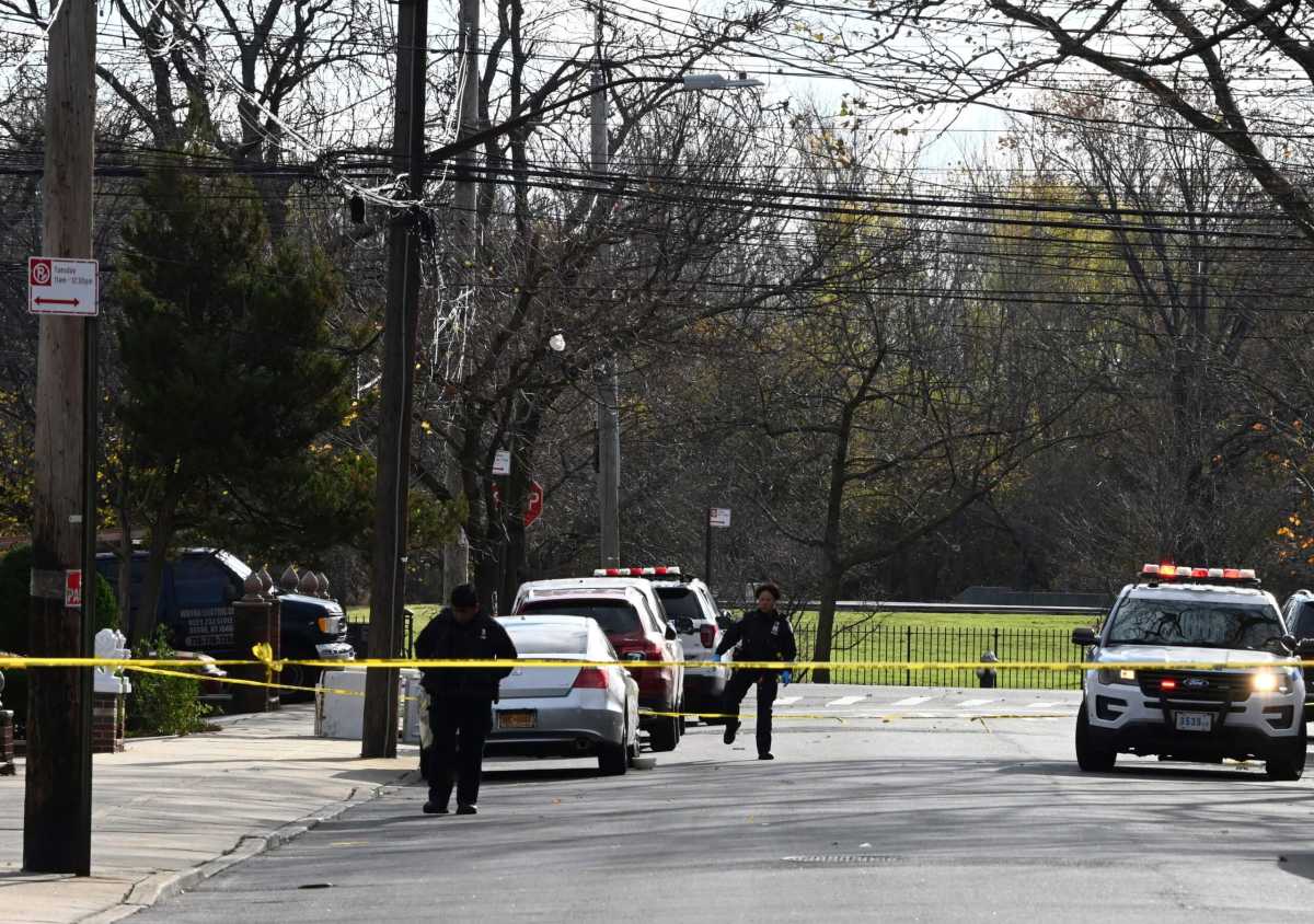 Police are investigating a shooting that left one man injured on Thursday morning in Brooklyn.