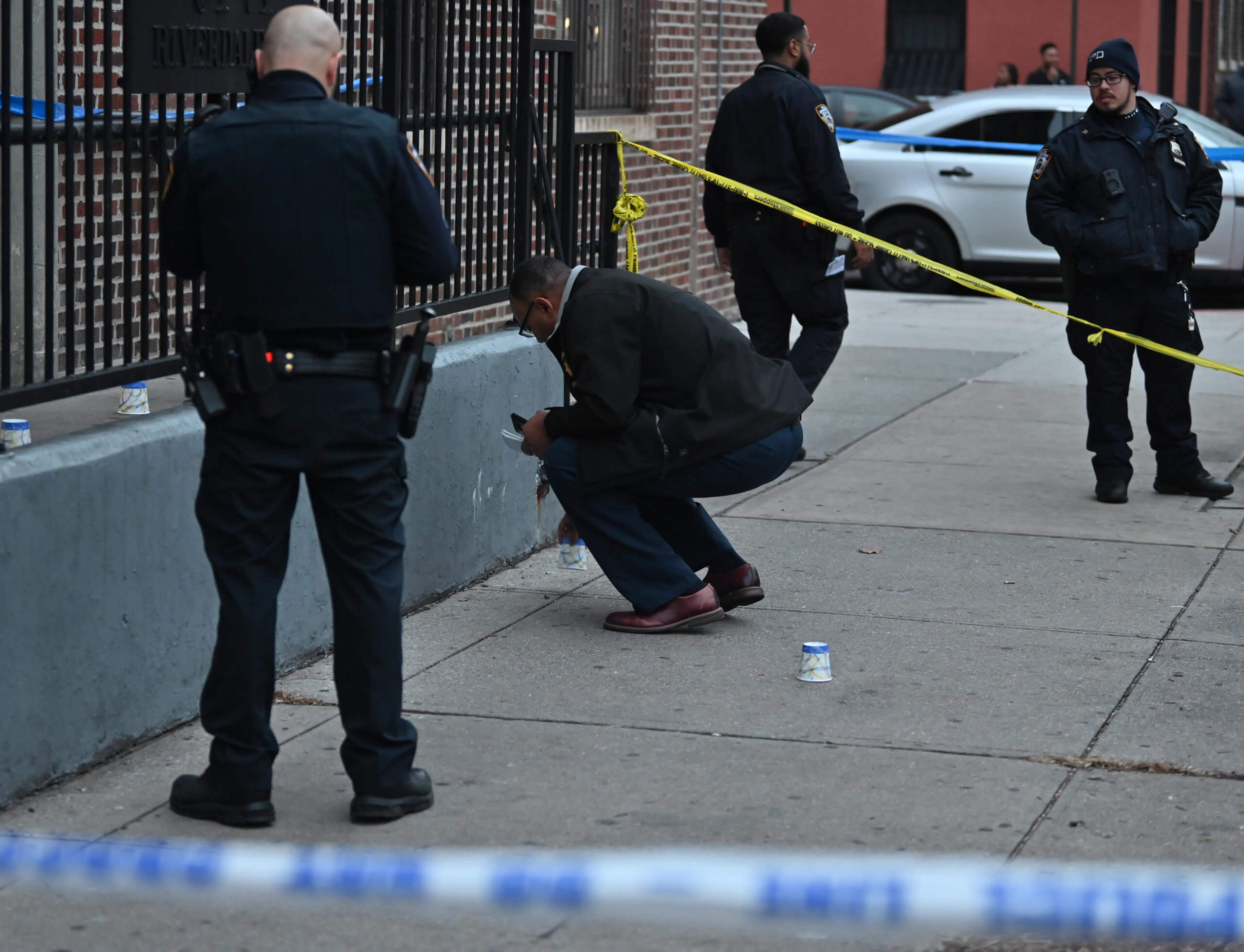 Teen shot in the wrist on Brooklyn street, shooter remains at large 5